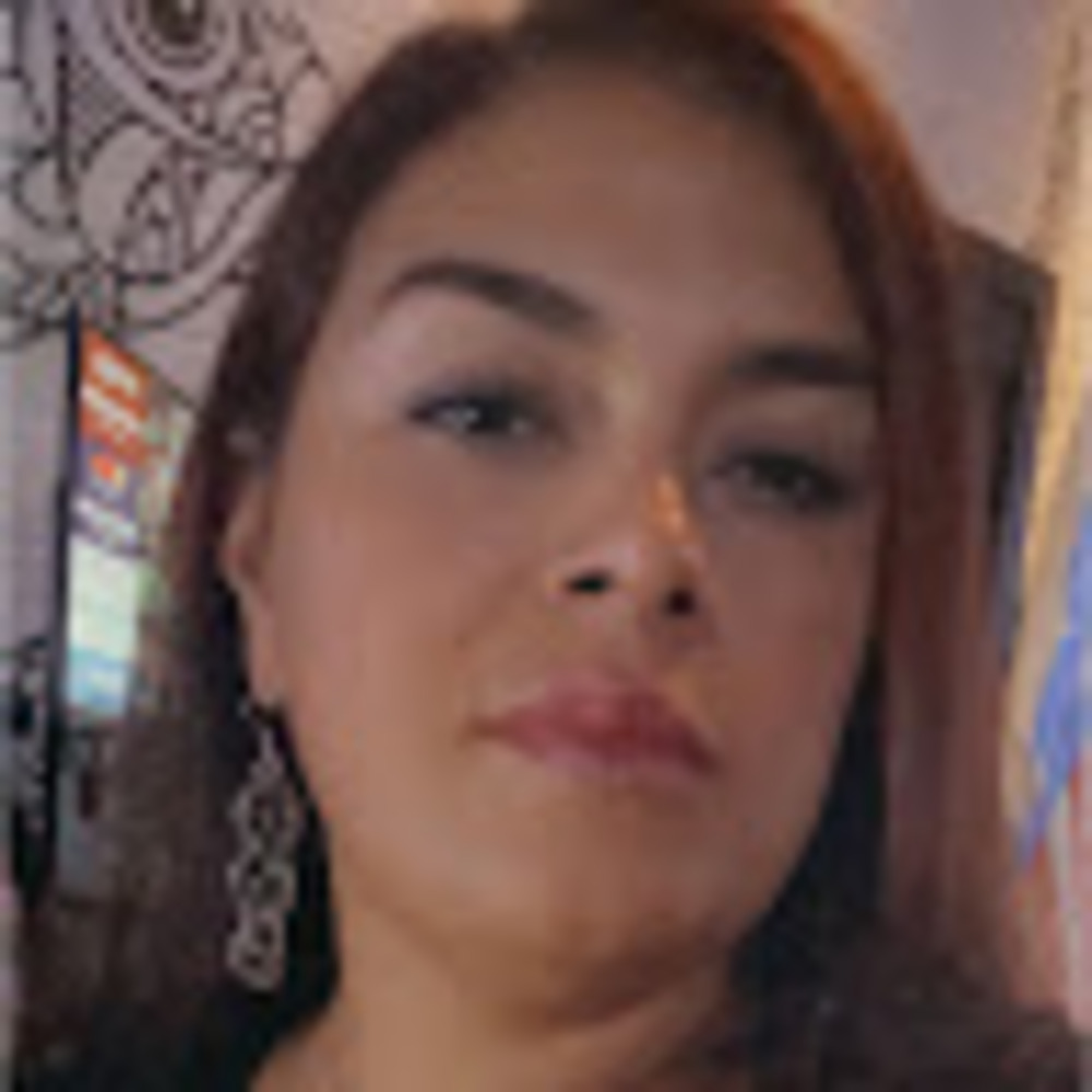 Meet your Posher, Ana